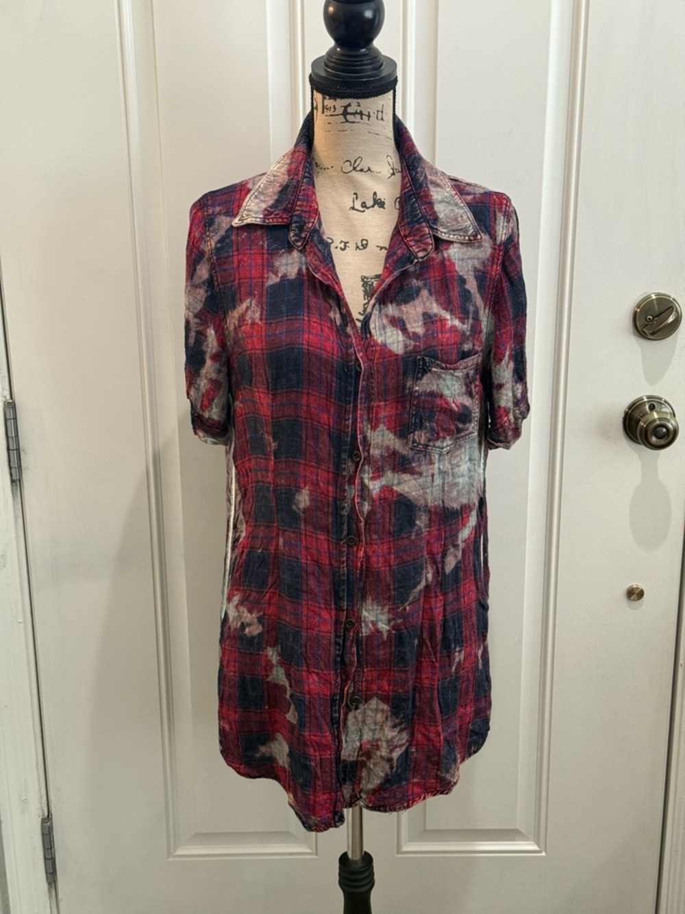 The Nu Vintage Women’s Red Plaid Ultra Soft Cotton Oversized Top -M